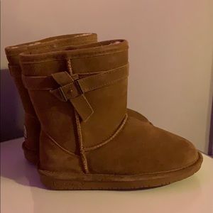 Brand New Kids BearPaw boots
